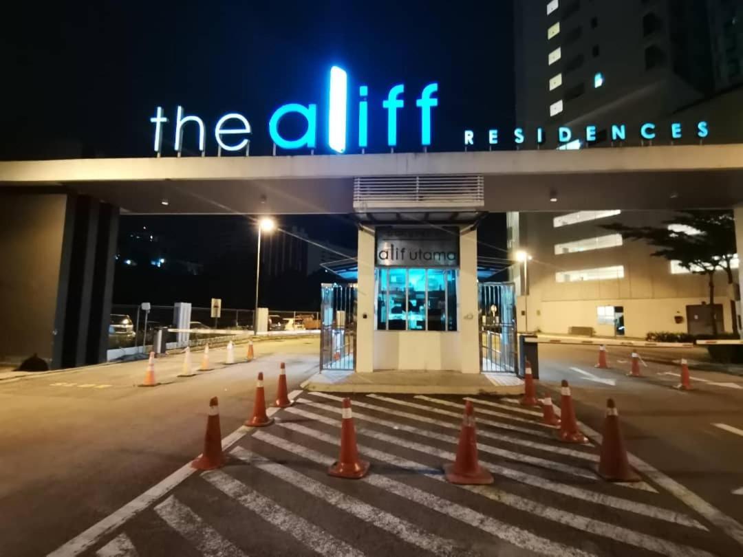 Aliff Residences 艾麗軒 Johor Bahru Ngoại thất bức ảnh